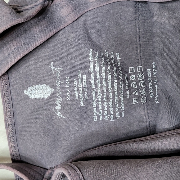 ❗️FP Movement Good Karma Crop Top Faded Grape X-Small - Picture 11 of 14